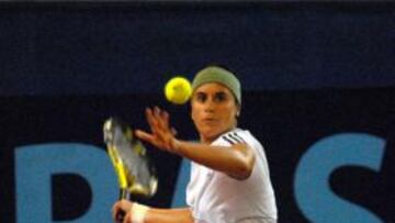 <b>A LA FINAL.</b> Anabel Medina ha logrado clasificarse para el último partido de la Copa de la Reina.