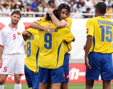 Falcao celebre su gol frente a Montenegro