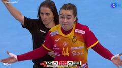 Los dram¨¢ticos y pol¨¦micos 10 segundos que dejan sin oro a las Guerreras