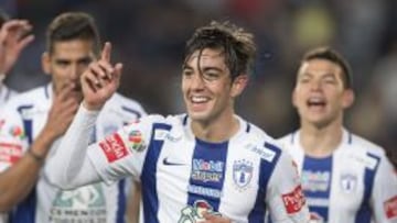 Pizarro colaboró en la goleada de los Tuzos.