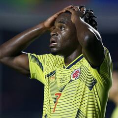 Duván Zapata explica por qué no pateó ningún penal