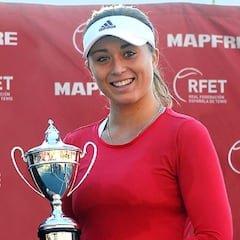Paula Badosa brilla en Granada y confirma su gran futuro