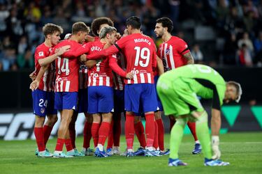 ¡Griezmann marca de penalti!