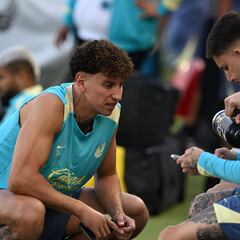 ¿Podrá Igor Lichnovsky jugar contra LAFC? Esto dice el reglamento