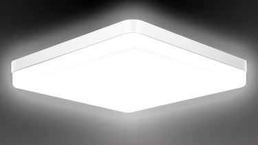 5 plafones LED de techo para iluminar y decorar el baño