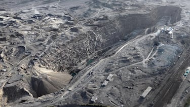 El día que Occidente dijo “no” por ecología y China dijo “sí” por dominar el mundo: así nació el monopolio de las tierras raras