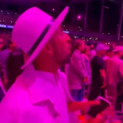 Al ritmo de la “Bichota” y con un look llamativo: Isla se lució en Viña