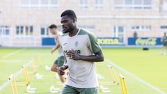 Kambwala y Thomas Partey, regalos de Reyes para Marcelino