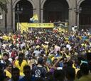 Las Palmas celebró el ascenso ante unas 50.000 personas
