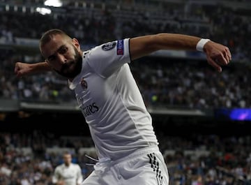 Benzema scoring | Lopetegui needs more of this.