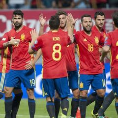 España vuelve a jugar con magia y golea a Liechtenstein