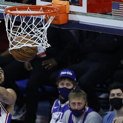 The 76ers fine Ben Simmons his game salary of $360,000