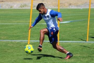 El mediocampista del Puebla ha recibido 27 faltas en ocho encuentros. De momento no ha hecho goles.