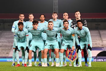 Once inicial del Barcelona. Ferran torres, Robert Lewandowski, Joules Koundé, Andreas Christensen, Oriol Romeu, Iñaki Peña, Lamine Yamal, Hector Fort, Fermín López, Sergi Roberto y Álex Balde.