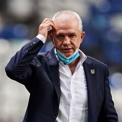 Javier Aguirre, disgusto por la actuación de Rayados ante Leon