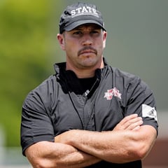 Who will replace Mike Leach as Mississippi State head coach?