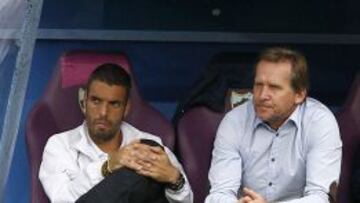 INQUIETUD. Schuster busca soluciones para superar el bache de su equipo,.