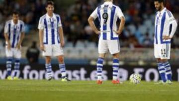 Reyes y Vela por el primer triunfo con la Real Sociedad