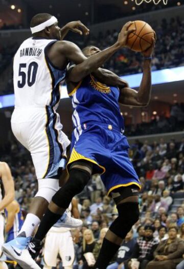 Festus Ezeli y Zach Randolph.