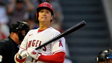 ANAHEIM, CALIFORNIA - AUGUST 9: Shohei Ohtani #17 of the Los Angeles Angels reacts after backing off an inside pitch in the third inning against the San Francisco Giants at Angel Stadium of Anaheim on August 9, 2023 in Anaheim, California.   Jayne Kamin-Oncea/Getty Images/AFP (Photo by Jayne Kamin-Oncea / GETTY IMAGES NORTH AMERICA / Getty Images via AFP)