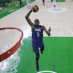 1x1 de Estados Unidos: Durant dirige el bombardeo por el oro