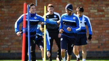 Shakespeare prepara el partido del Sevilla con toda la plantilla