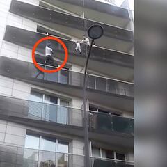 Un hombre escala en segundos un edificio para salvar la vida de un niño