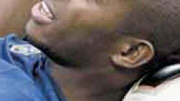 <b>TODO UN CRACK.</b> Los uruguayos y Sergio Ramos acorazan el talento de Robinho.