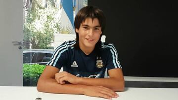 Luka Romero ya presume los colores de Argentina