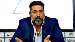 Angelici, ¿de La Boca a FIFA?