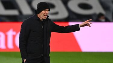 Zidane mueve el cubilete y gana