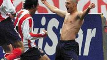 <B>PAREJA LETAL.</B> Diego Alonso, por su tres goles, y Dani, que deslumbró con su juego, fueron los artífices de la victoria de los rojiblancos.