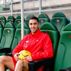 Sabin Merino regresa a Lezama, pero de visita