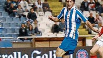 <b>REGRESA. </b>Diego Colotto cumplió su partido de sanción contra el Betis y mañana podría marcar a Pavone, un antiguo compañero en Estudiantes.