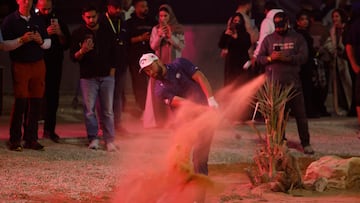 Un bogey al 18 aleja a Rahm del doblete en Riad