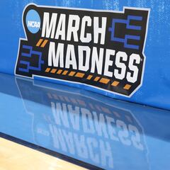 Forget Cinderella stories, Robinhood is creating the March Madness controversy