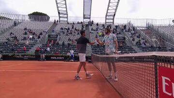 Si juegas contra tenistas muy altos, sigue estos 5 consejos