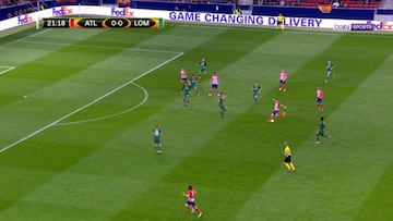 Marca registrada golazo: el bombazo de Saúl desde el parking