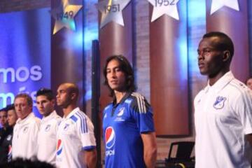 Lanzamiento camiseta Millonarios 2015