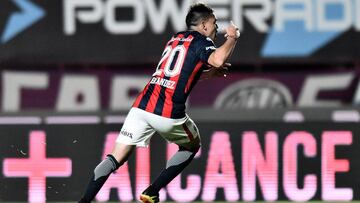 El colombiano Daniel Hernández anotó su primer gol con San Lorenzo en la victoria por 2-1 contra San Martín, por la fecha 9 de la Superliga Argentina.