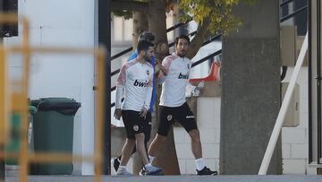 05/02/20
 VALENCIA CF
 ENTRENAMIENTO VESPERTINO
 PUERTA CERRADA
 PAREJO
 GAYA