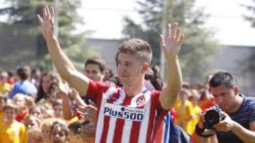 A LO GRANDE. El Atl&eacute;tico recibi&oacute; a Vietto a lo grande y fue aclamado por todos desde el primer d&iacute;a. 
 