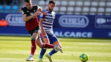 Agus Medina, jugador de la Ponferradina.