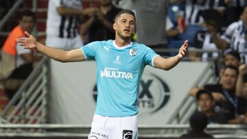 Hiram Mier sería el primer refuerzo de Chivas