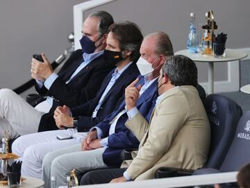 El rey em&eacute;rito Juan Carlos I, al igual que el d&iacute;a anterior frente a Andy Murray, estuvo en un palco viendo el Nadal-Shapovalov. 