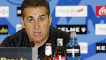 Sandoval: "Hay que intentar que no vivan de nuestros errores"