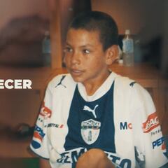 Con emotivo vídeo, Pachuca felicitó al ‘Chucky’ Lozano por su campeonato en Italia