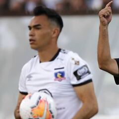 "Bielsa está en el Leeds y nosotros tenemos a Gualberto, por ahora no se puede"