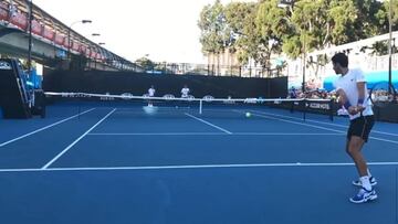 Descubre todos los secretos de un buen revés a dos manos