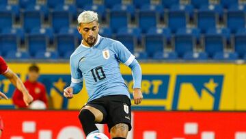 Giorgian De Arrascaeta en un partido de Uruguay.